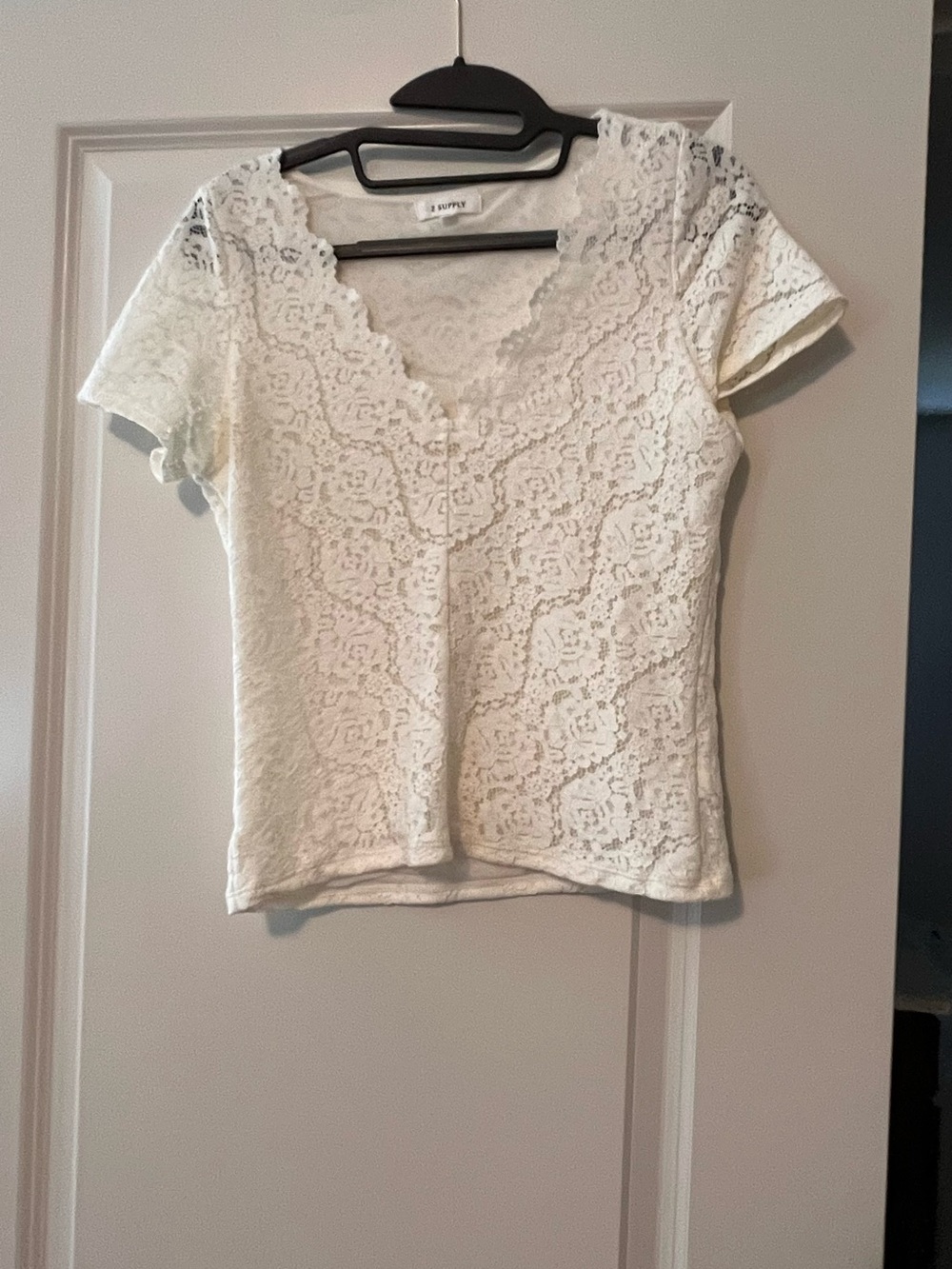 1. Z Supply Cream Lace Short Sleeve V-Neck Top